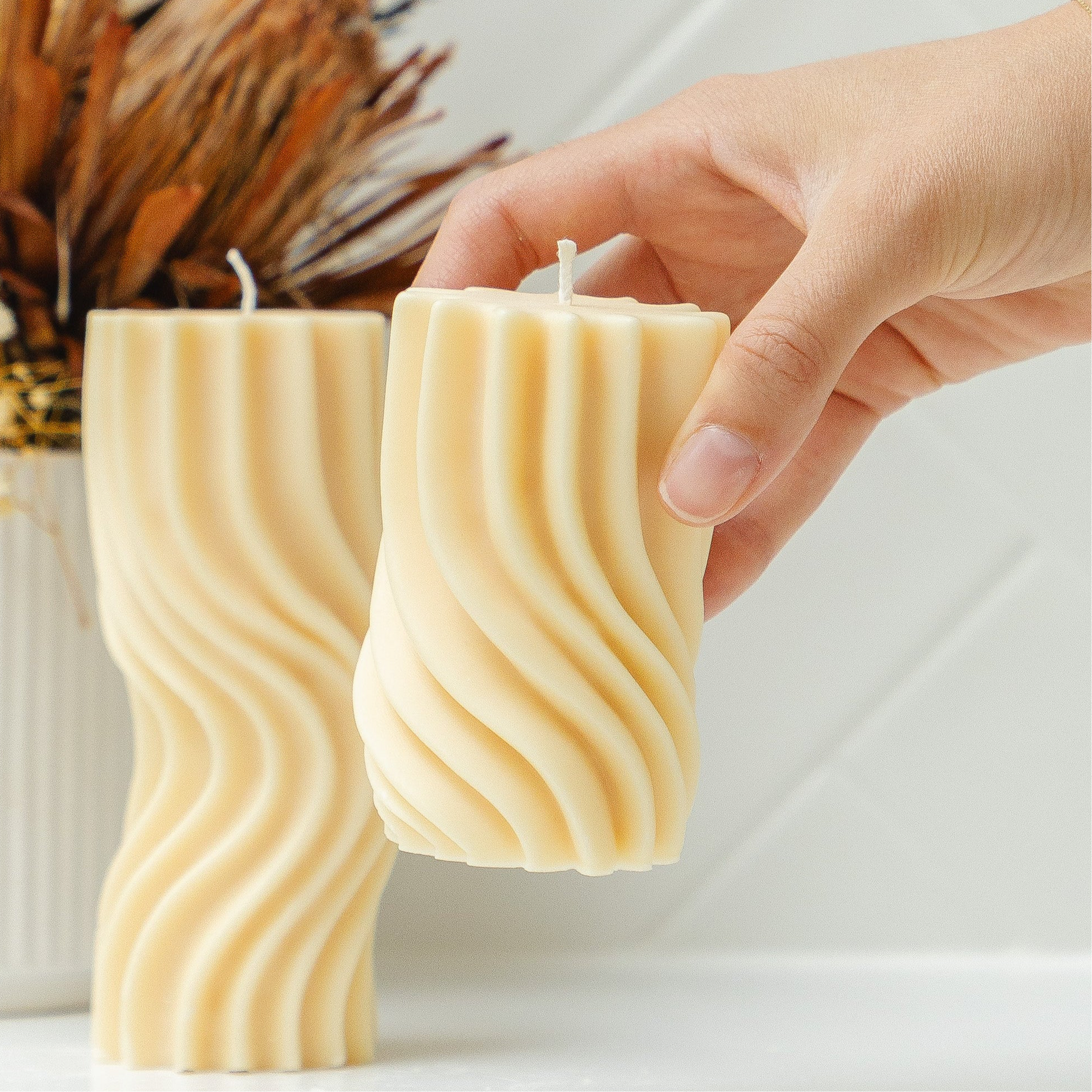 Remi Wavy Pillar Candle Medium