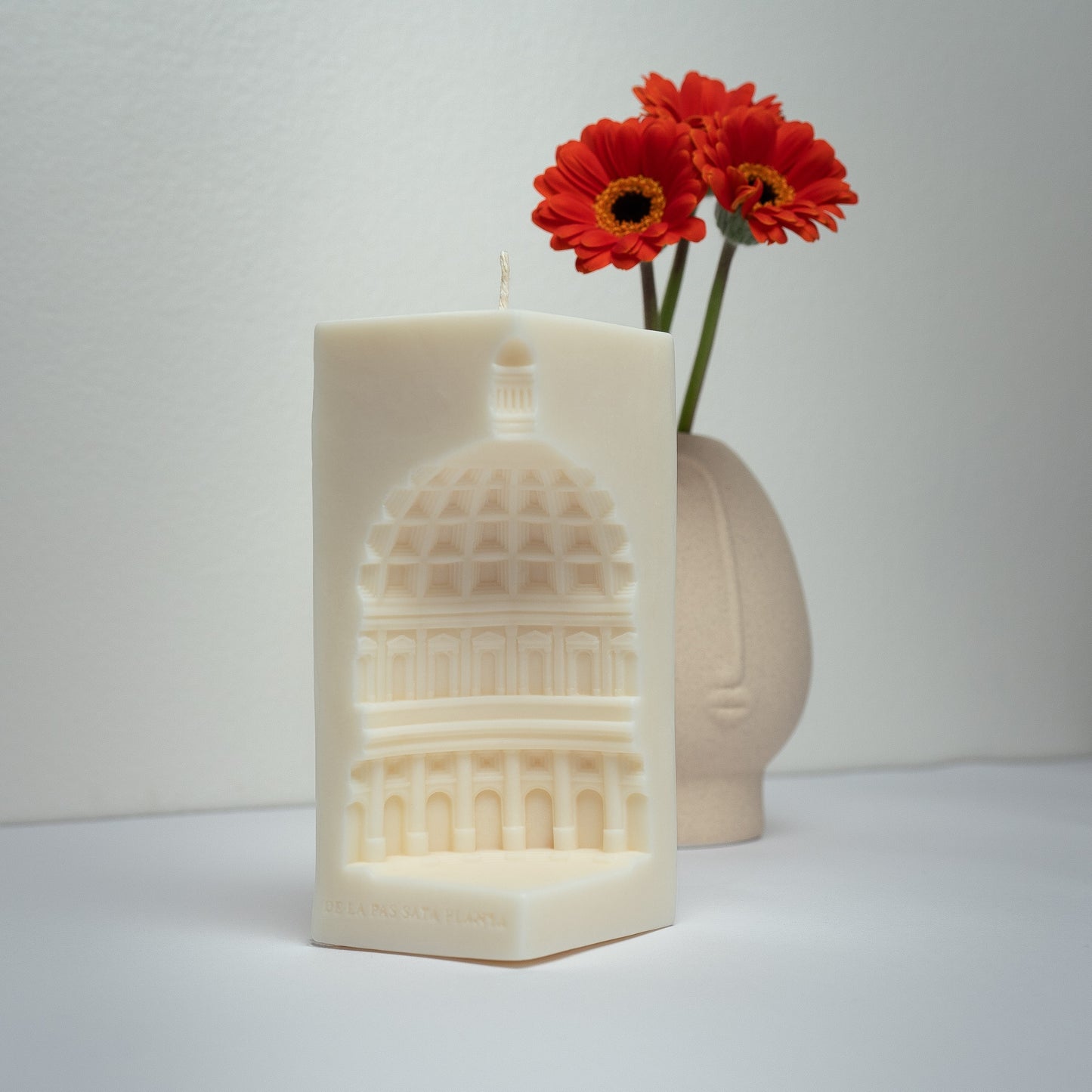 Colosseum Decorative Candle