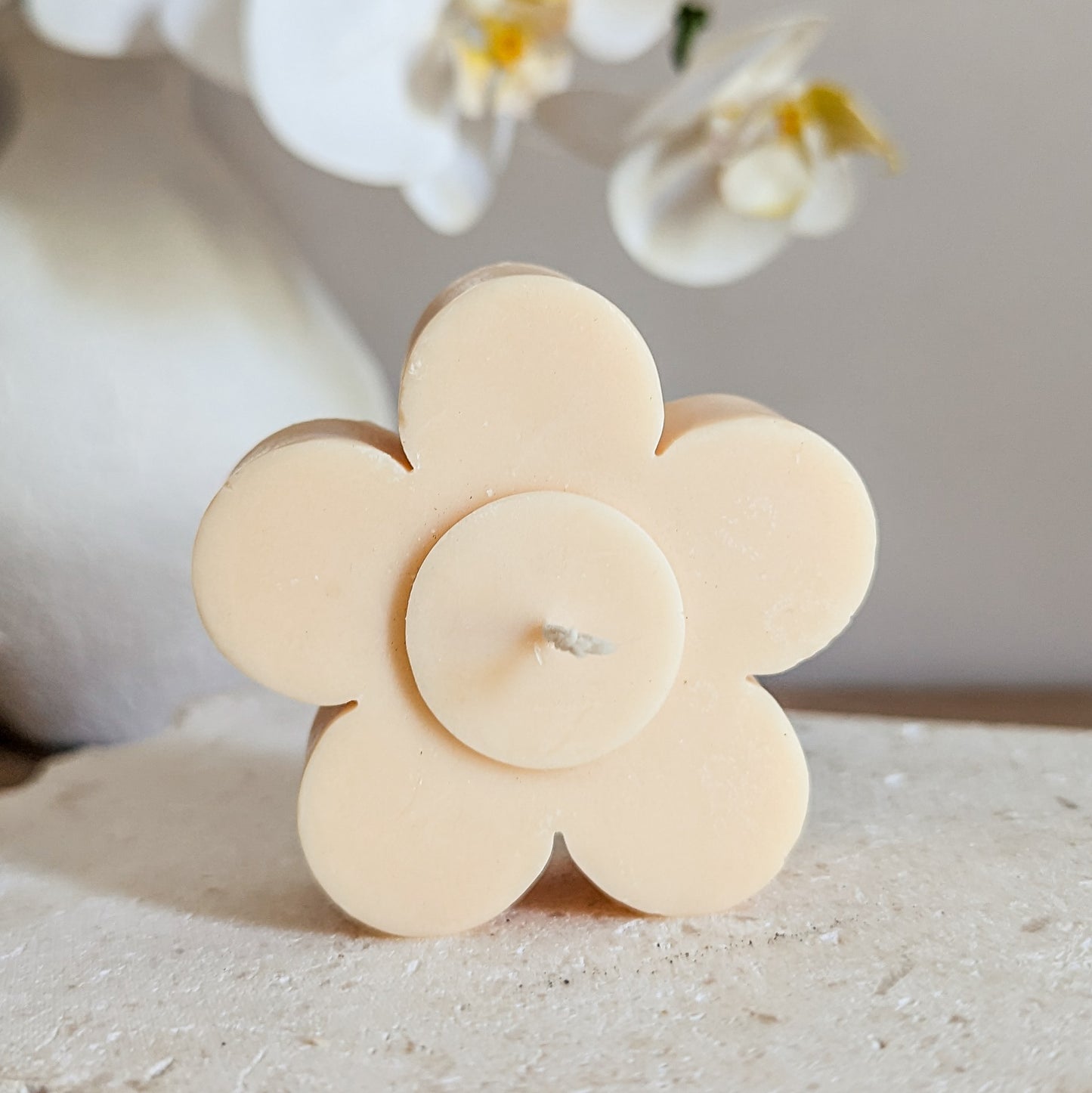 Daisy Decorative Flower Candle