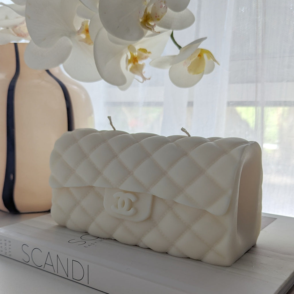 Chelsea Handbag Candle