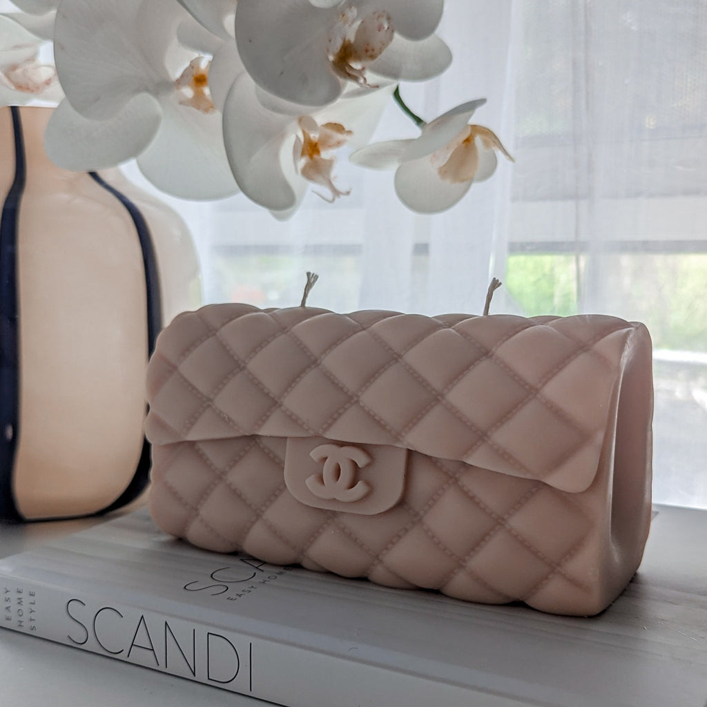 Chelsea Handbag Candle