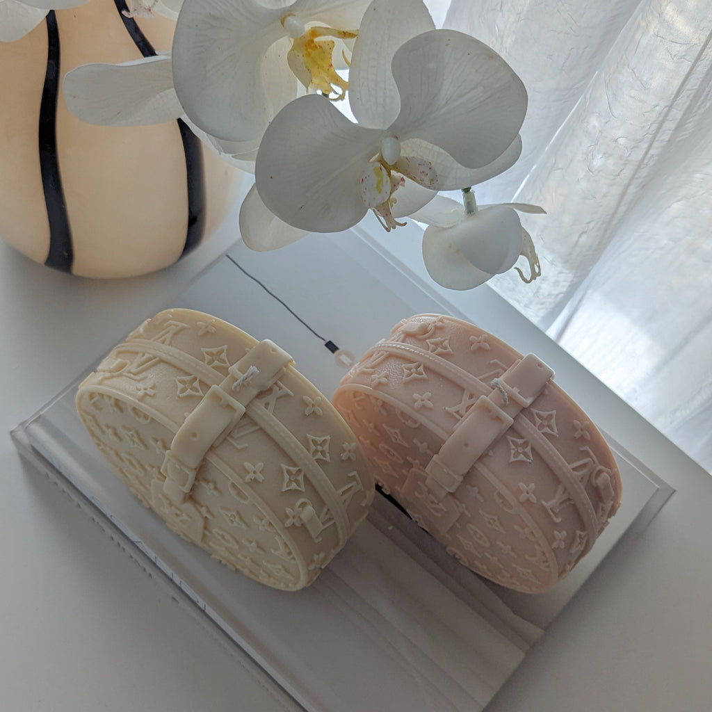 Laura Luxury Handbag Candle