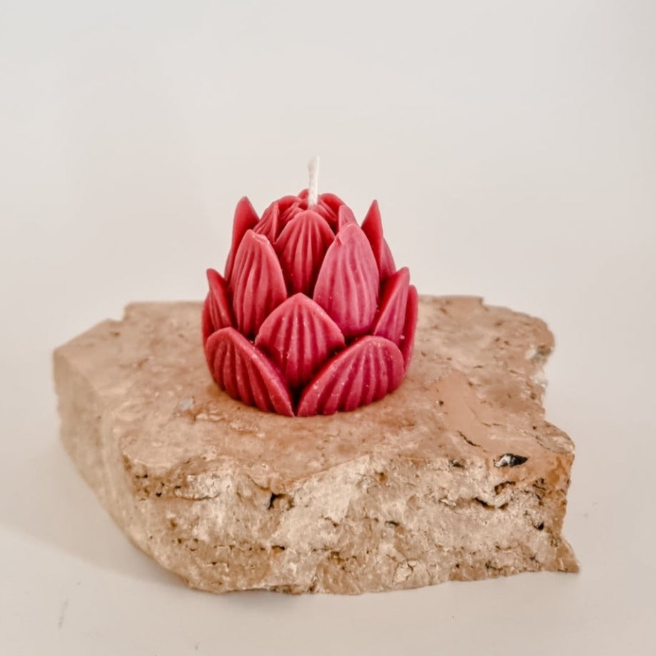 Lilly Flower Candle Small