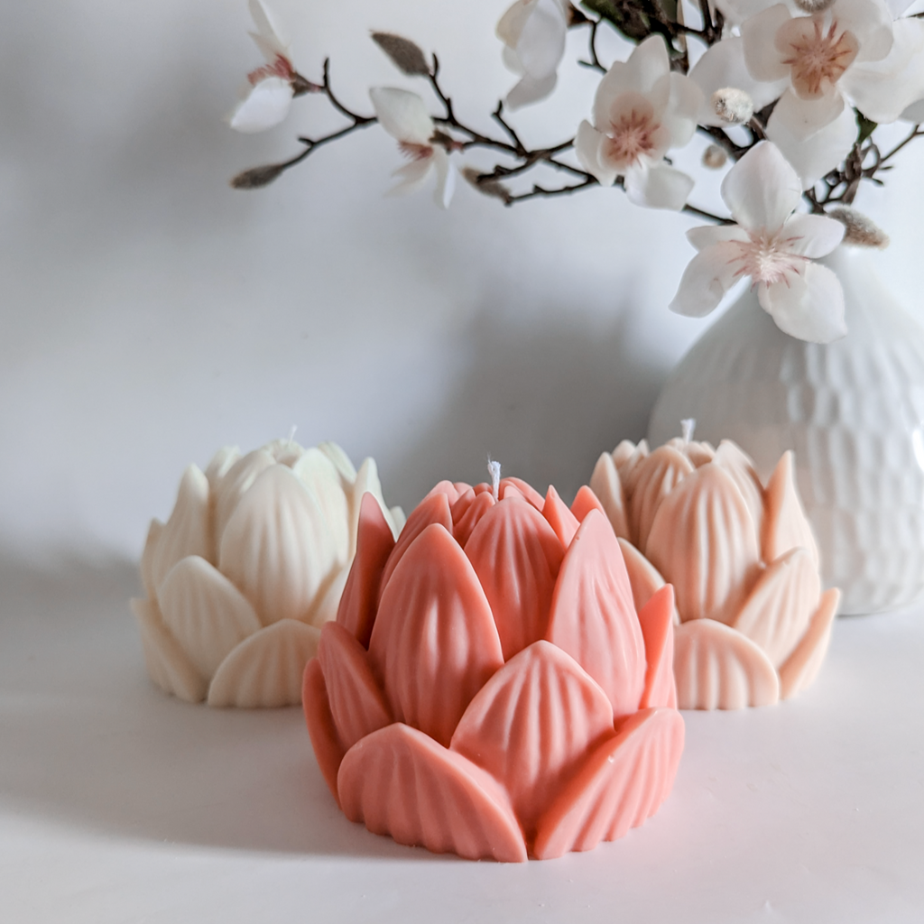 Lilly Decorative Flower Candle Large