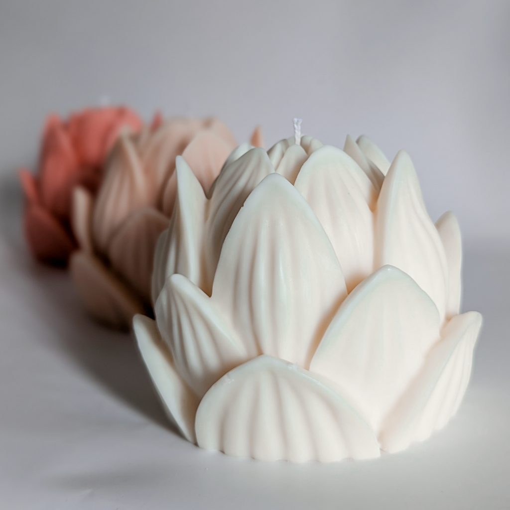 Lilly Decorative Flower Candle Large